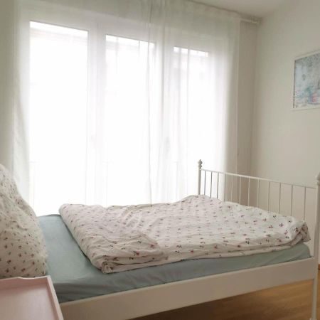 Gemuetliches Privatzimmer In Geraeumiger Gemeinschaftswohnung Dresden Exterior foto