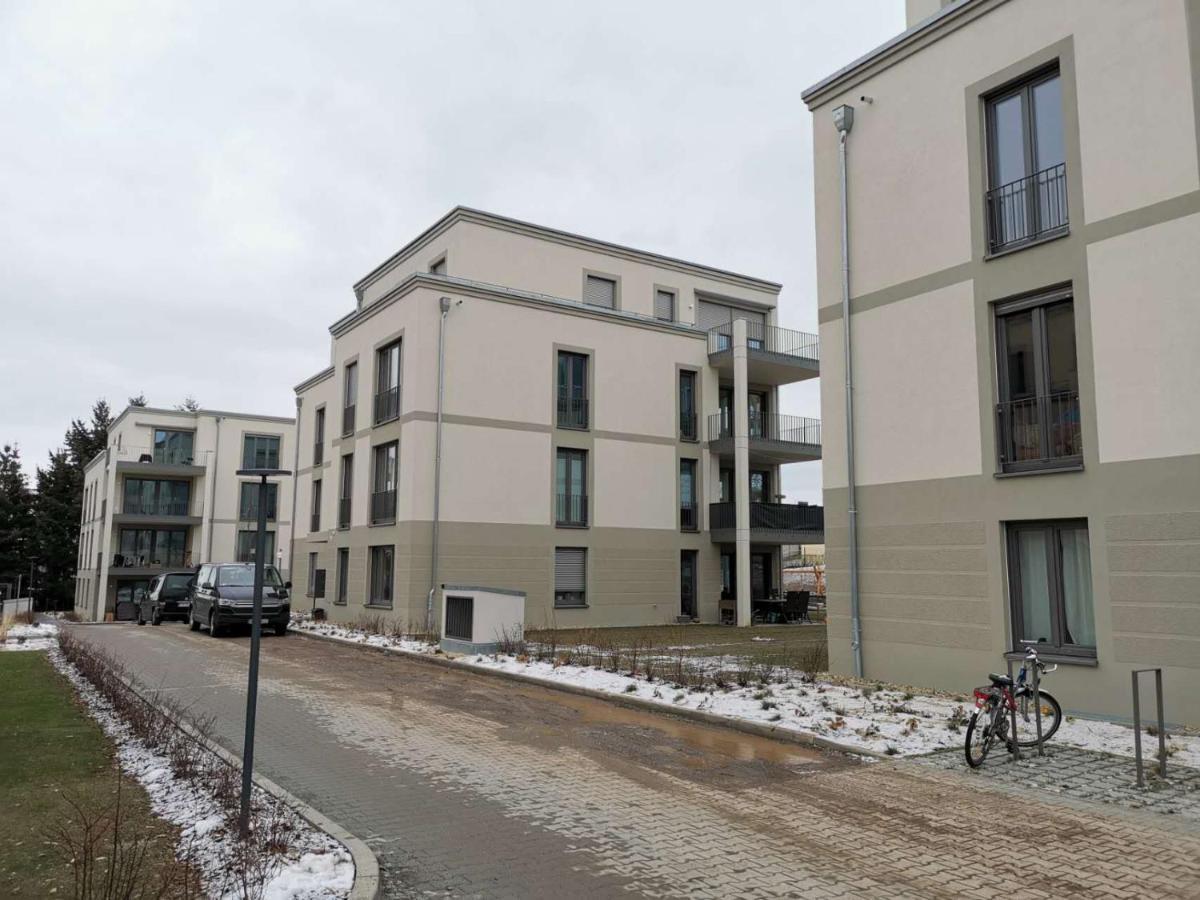 Gemuetliches Privatzimmer In Geraeumiger Gemeinschaftswohnung Dresden Exterior foto