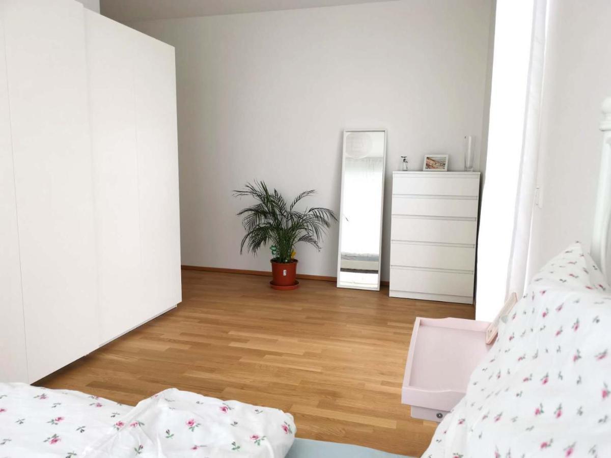 Gemuetliches Privatzimmer In Geraeumiger Gemeinschaftswohnung Dresden Exterior foto