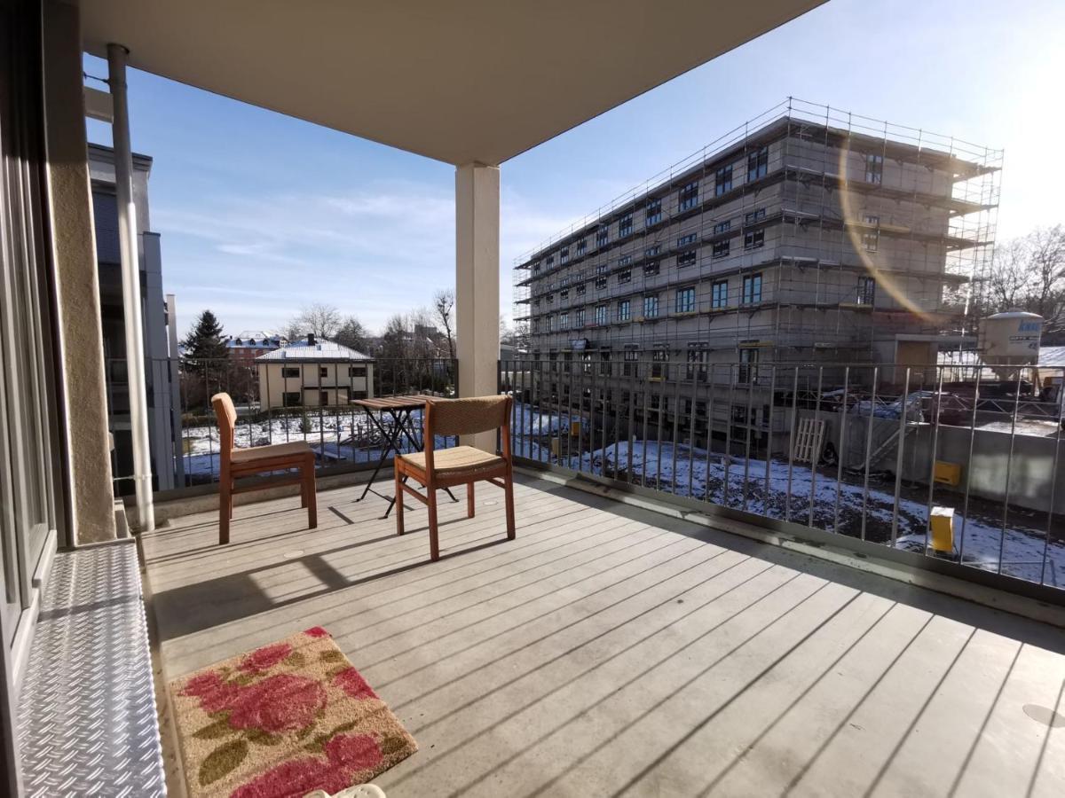 Gemuetliches Privatzimmer In Geraeumiger Gemeinschaftswohnung Dresden Exterior foto